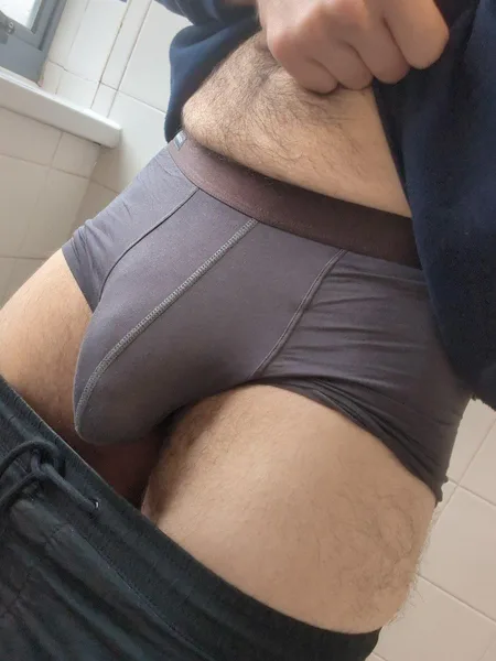 33 Straight - Looking big